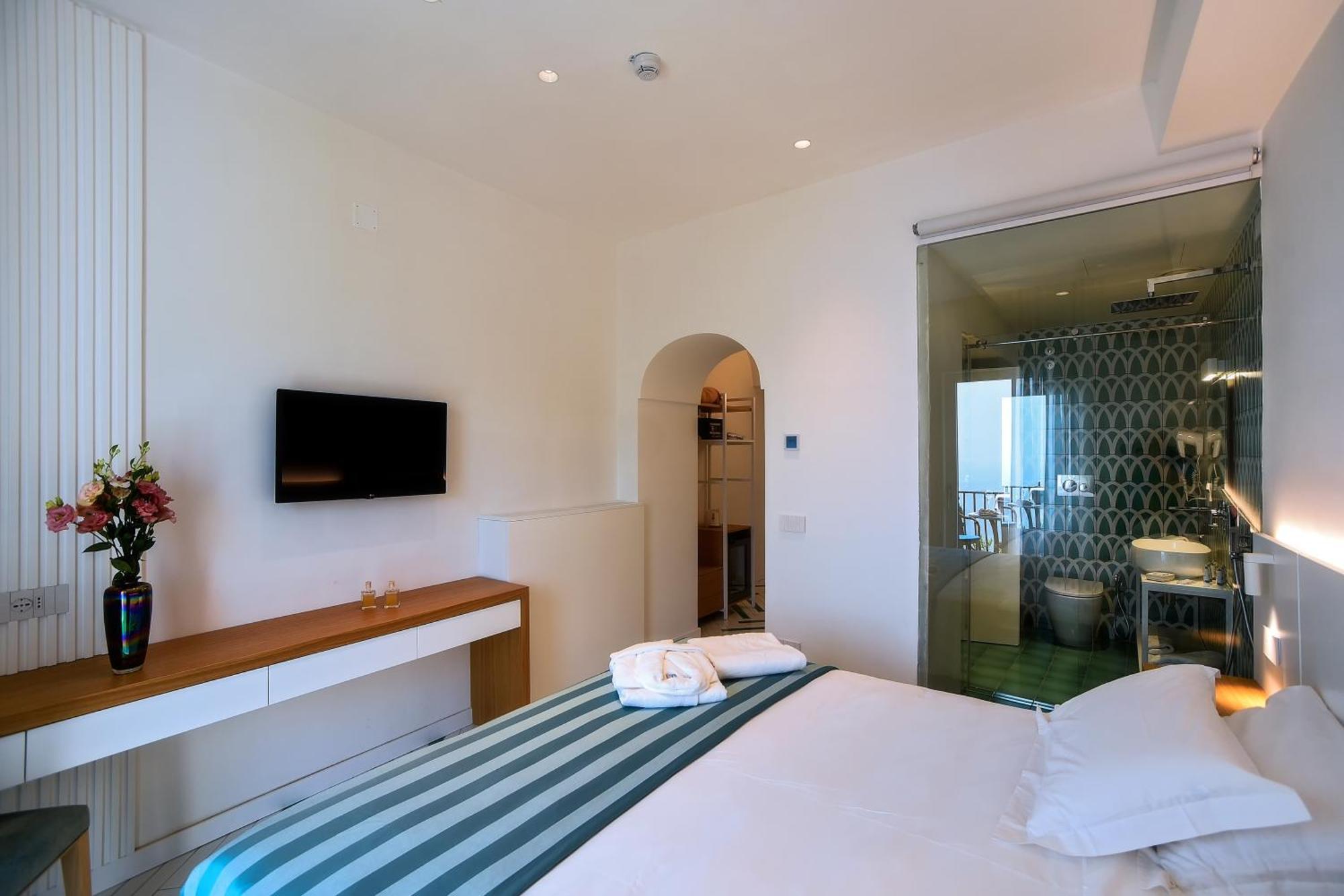 Graal Hotel